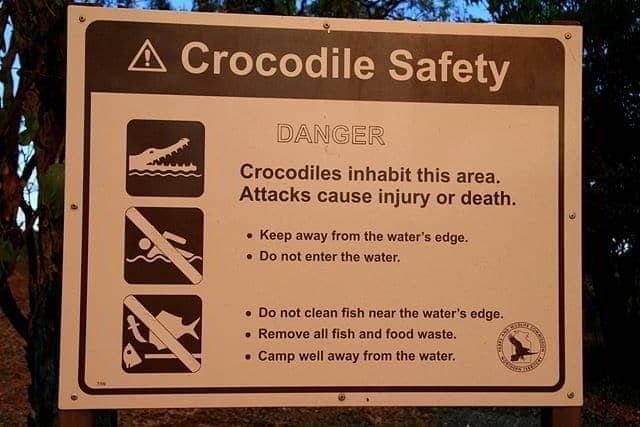 Croc warning sign