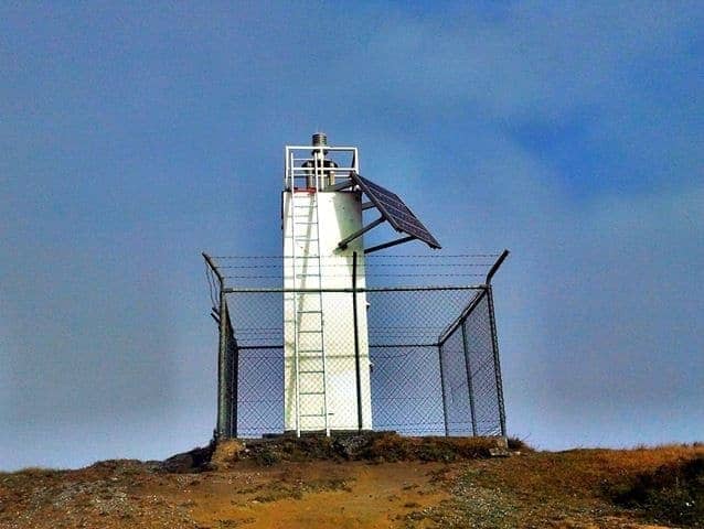 The sand and lighthouses of Golden Bay