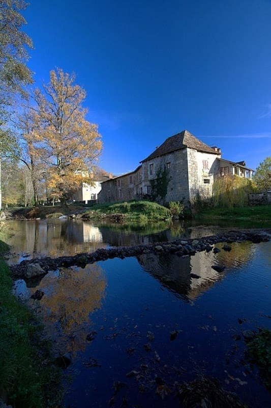 House water reflection