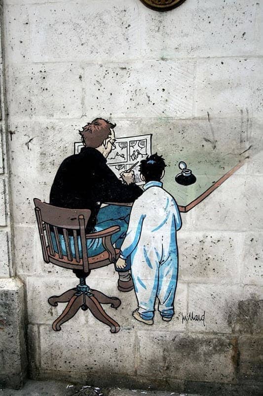 Street Art French Angouleme Man and child drawing.png