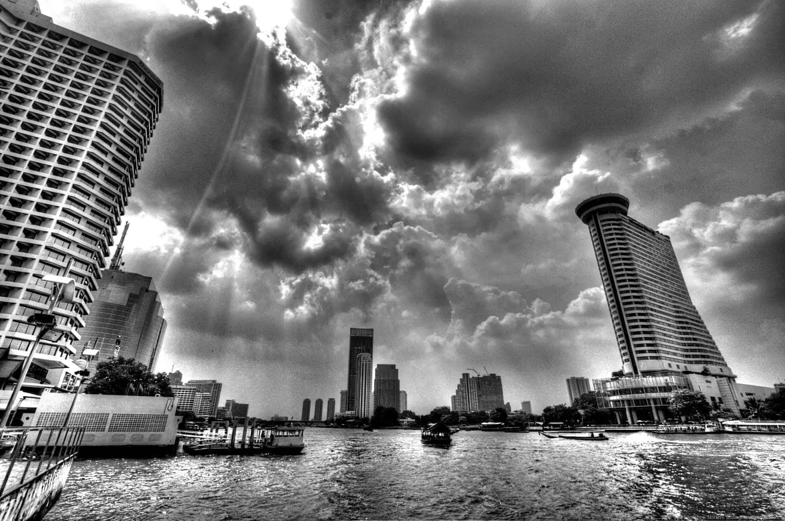 Bangkok Chao Phraya river old and new black and white