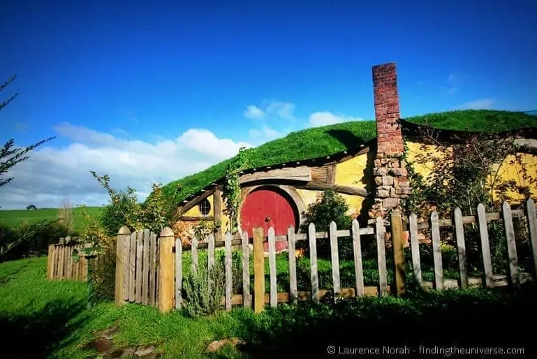 Hobbit hole in hobbiton New Zealand Hobbit hole in hobbiton New Zealand