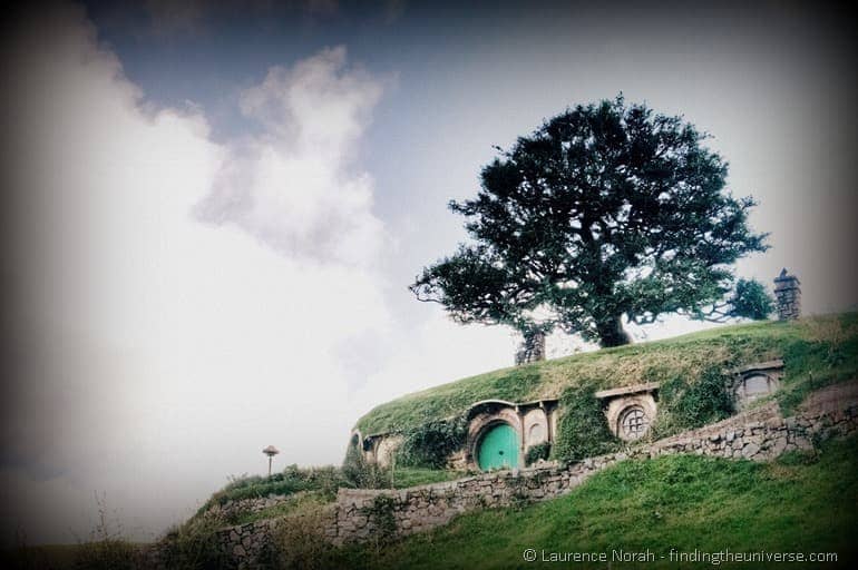 Whole of bag end Bilbo Hobbit hole hobbiton New Zealand-001