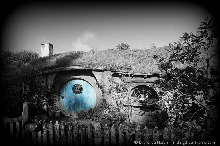 blue Hobbit hole in hobbiton New Zealand