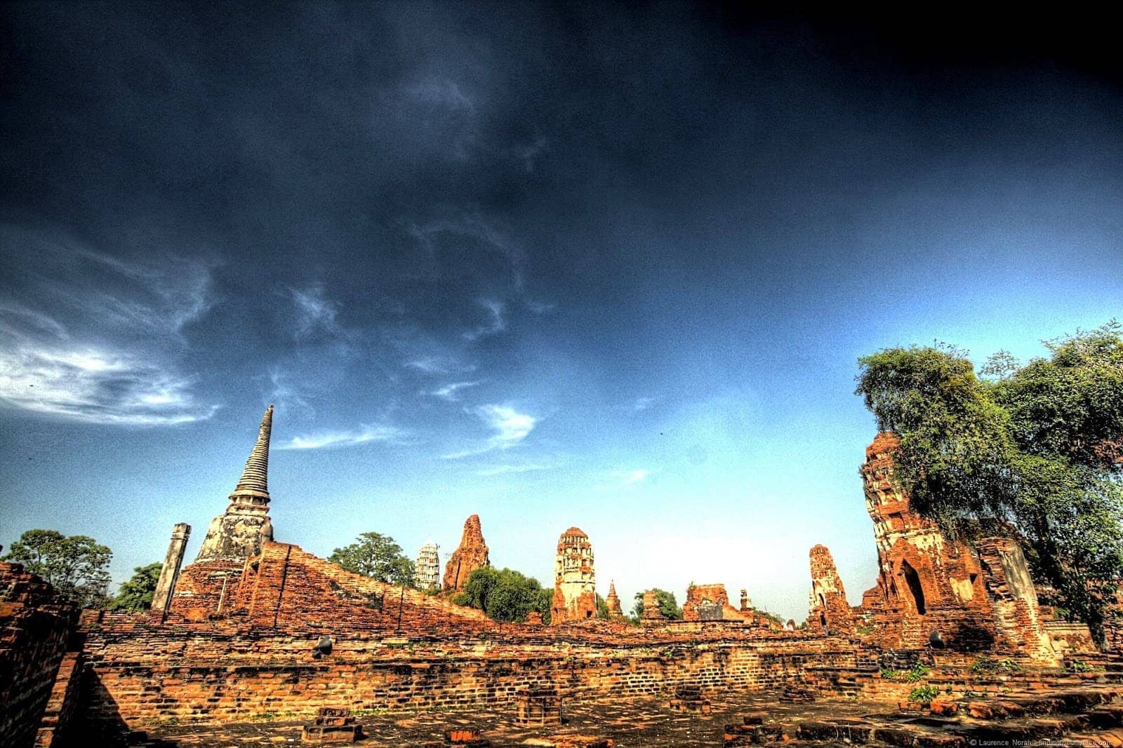 Wat Mahathat ruins temple skyline Ayutthaya thailand 2