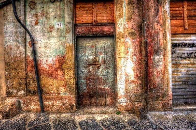 old doorway brindisi italy