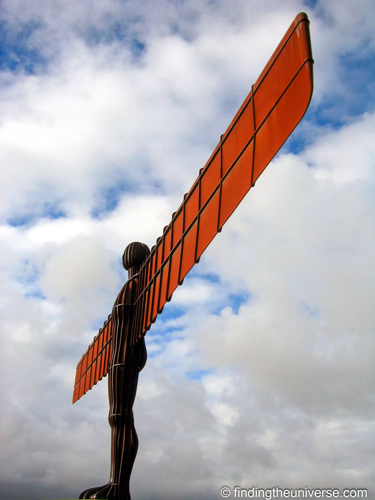 Angel of the north by Laurence Norah