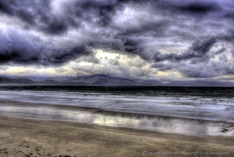 inch-beach-ireland-surfing-clouds-ra25255B125255D
