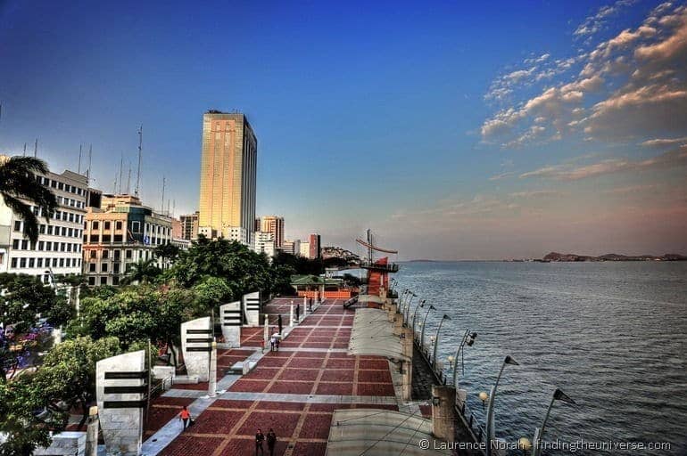 Malecon Guayaquil sunset 2