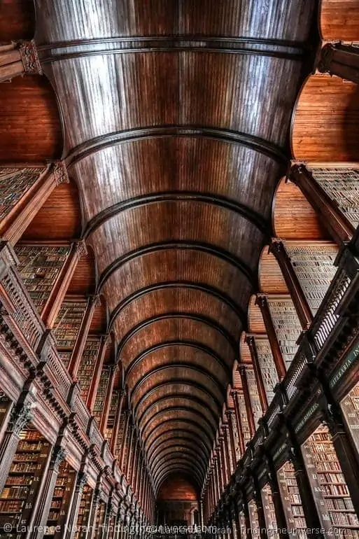 Long room library book of kells_scaled Long room library book of kells_scaled