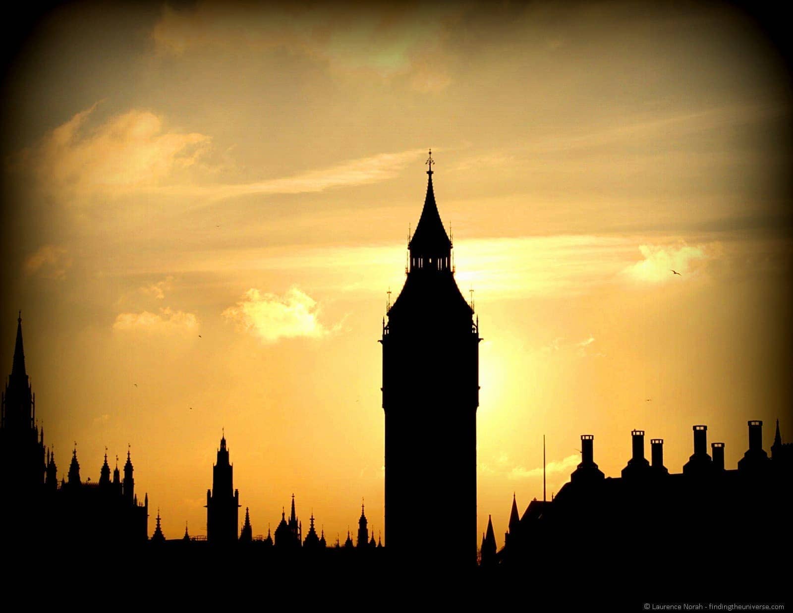 London skyline.png London skyline.png