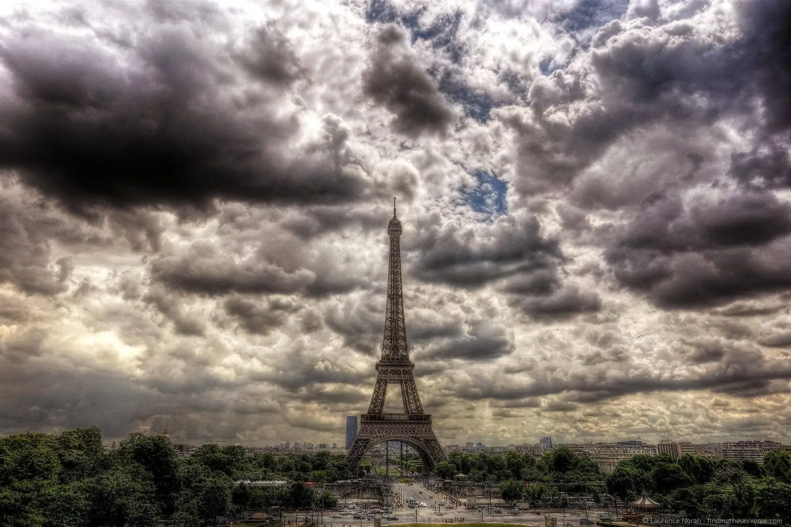 Paris Eiffel Tower HDR 2a