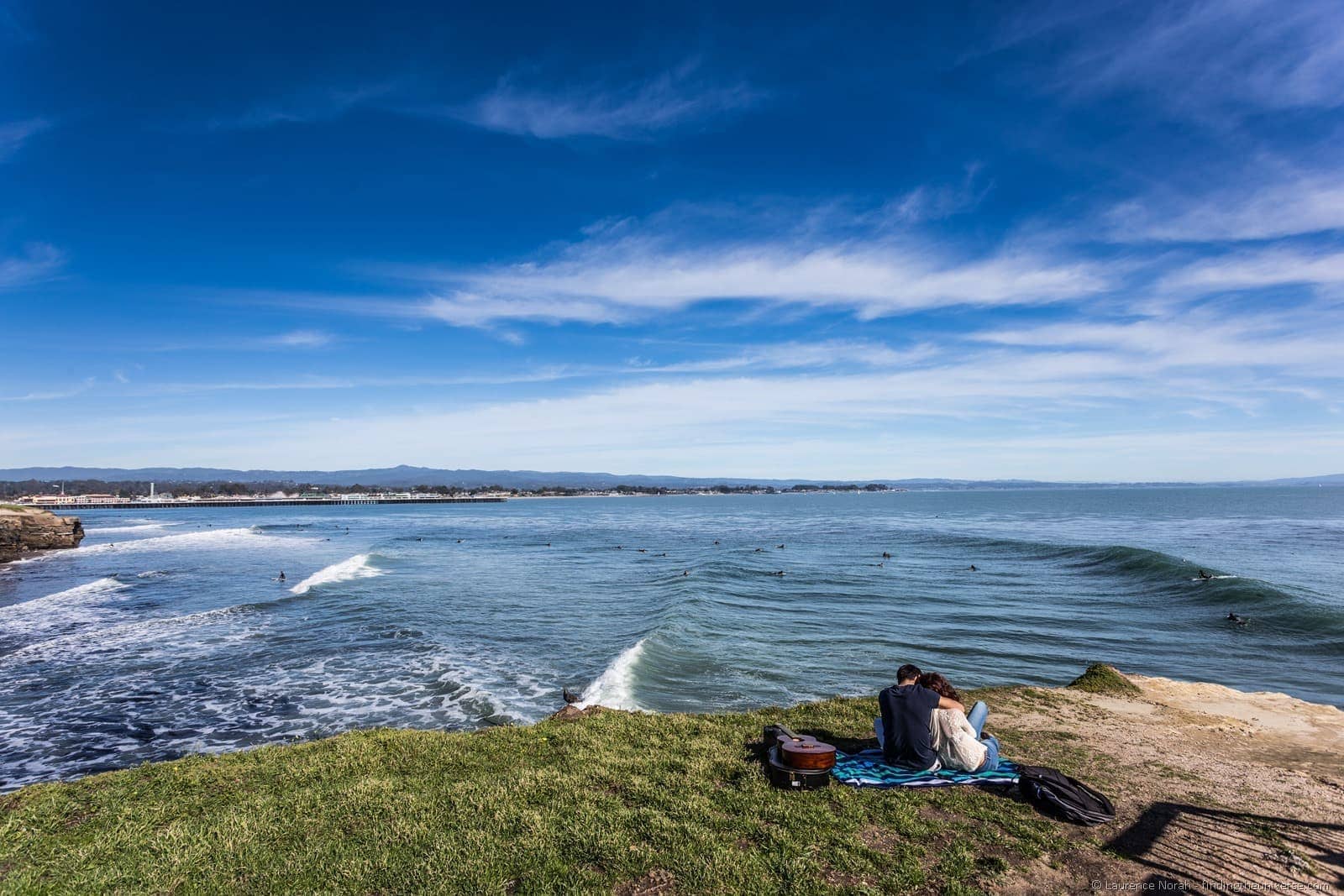 couple love santa cruz surfers california