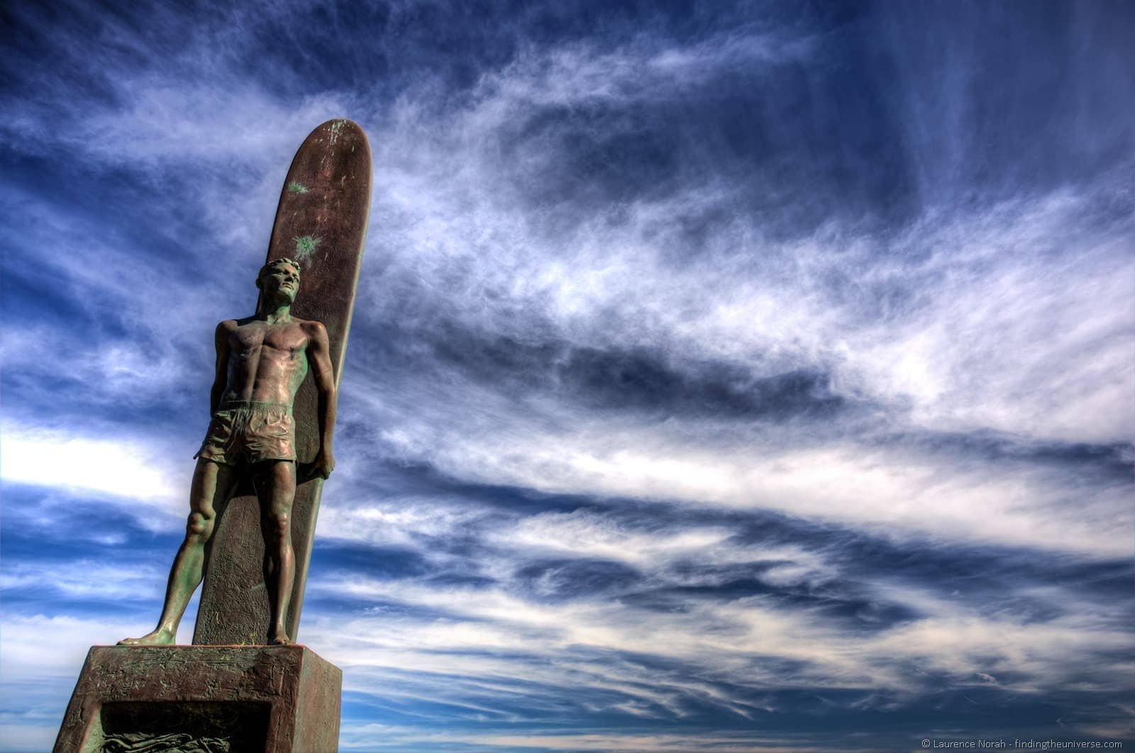 surfer statue santa cruz california