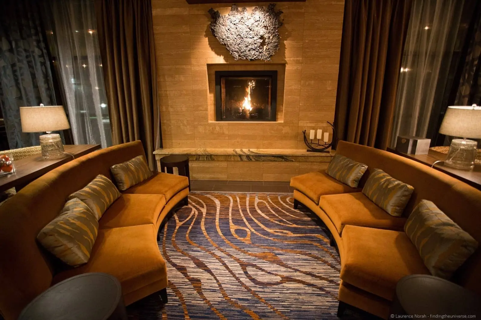 Courtyard Walla Walla fireplace area