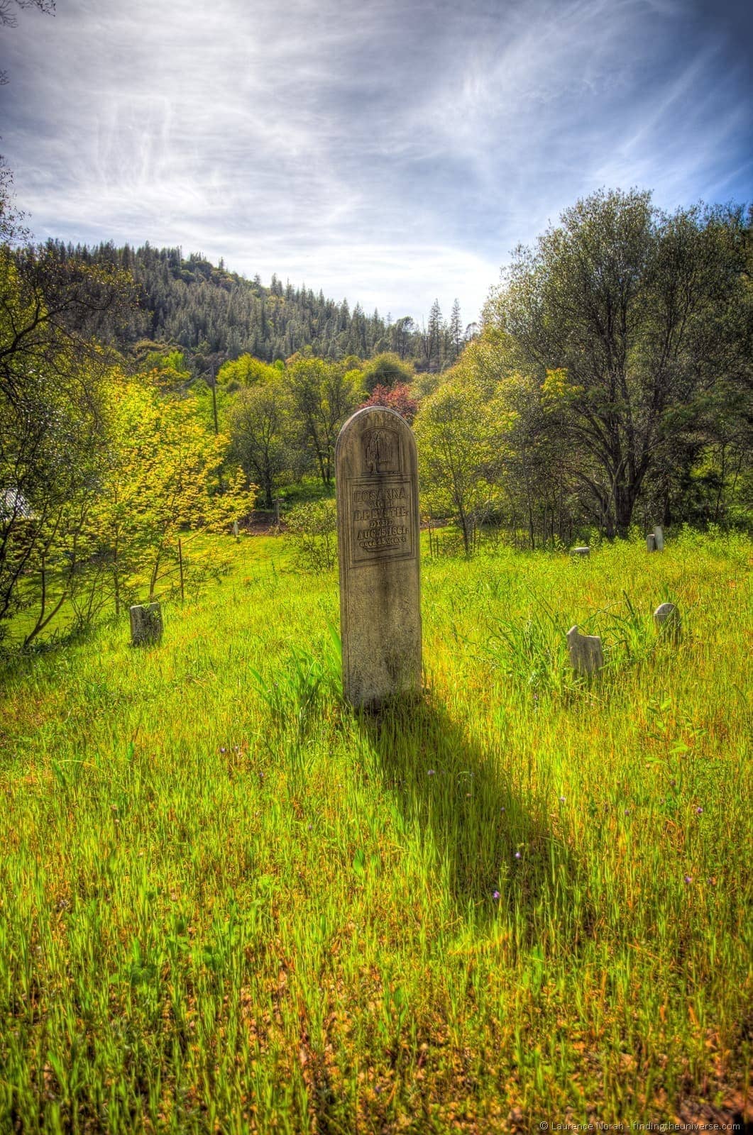 Things to Do in Redding California - Graveyard in Old Shasta Town California