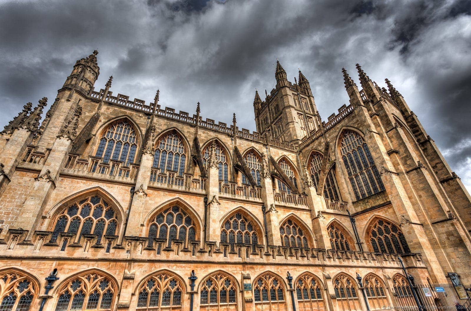 Bath Cathedral dramatic