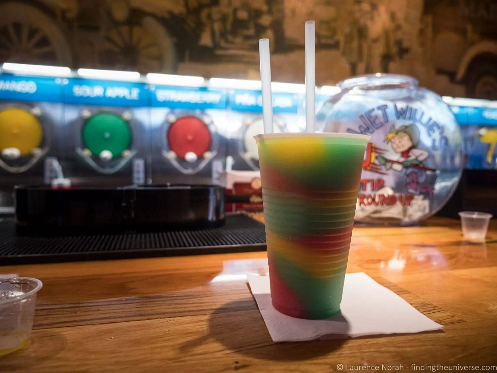 Enjoying a cocktail while walking through the historic district in Savannah Georgia