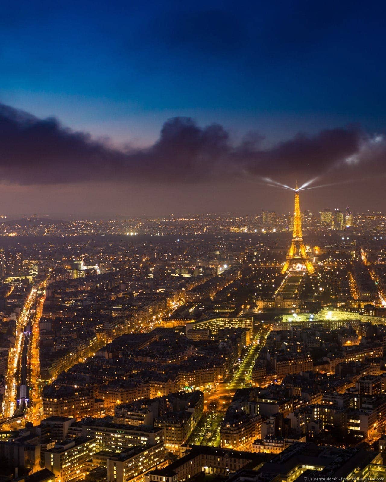 Eiffel tower at dusk