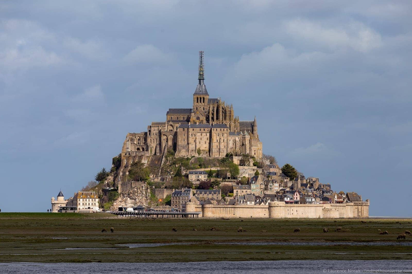 Mont-Saint-Michel - Normandy Sightseeing Tours, local company to the D-day  beaches, group tours or private tours