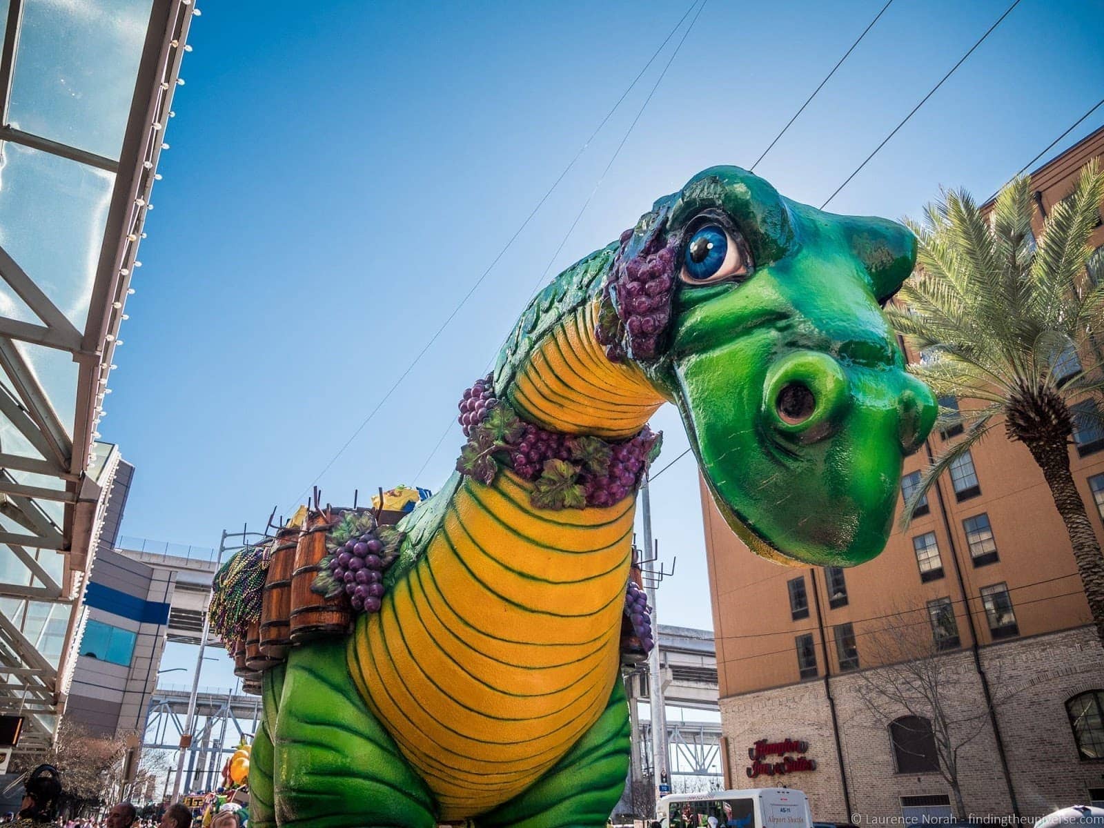 why does mardi gras have floats