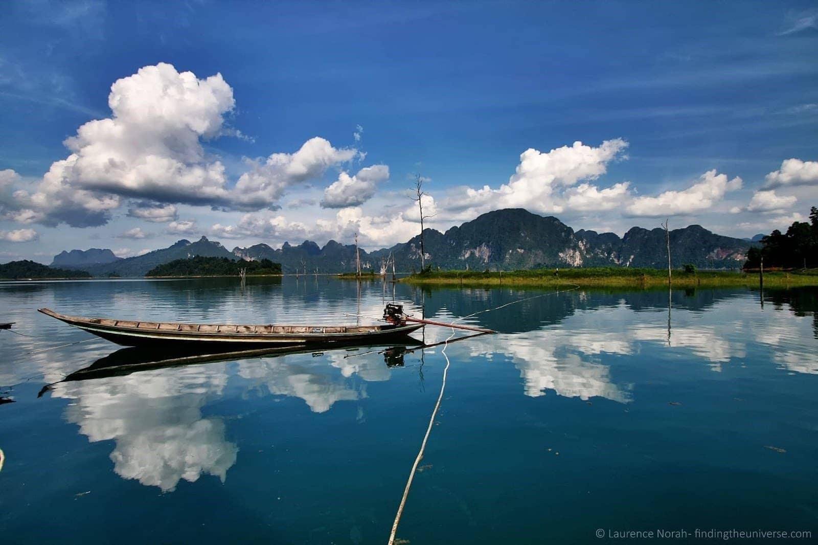 Long tail boat Khao Sok lakehouse