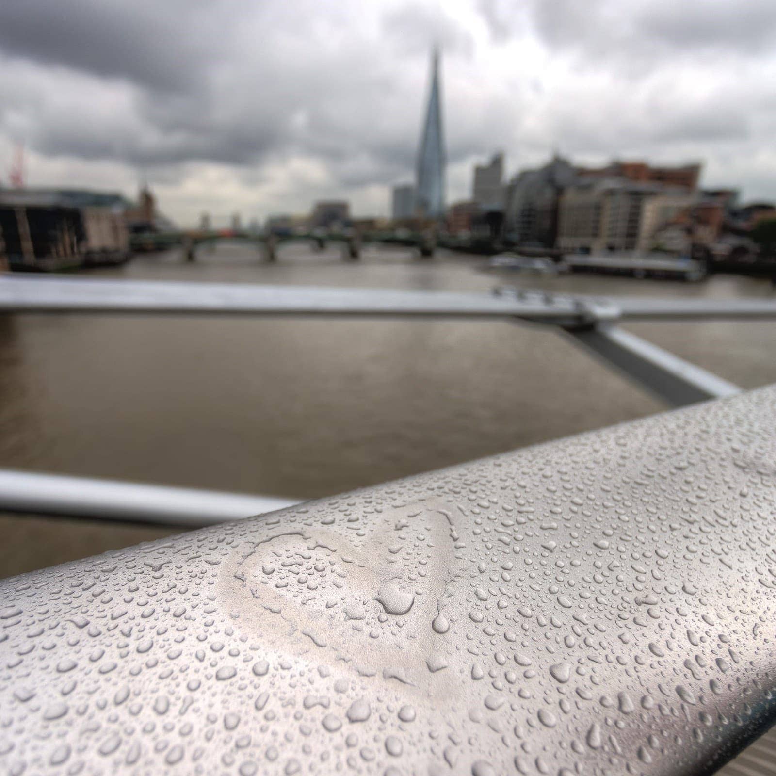 London from millenuim bridge