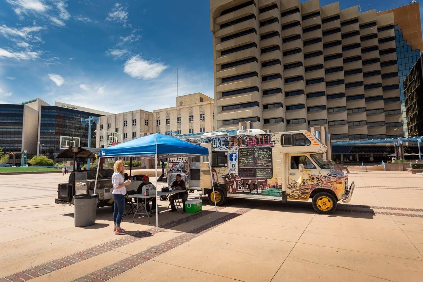 Food Trucks New Mexico_by_Laurence Norah