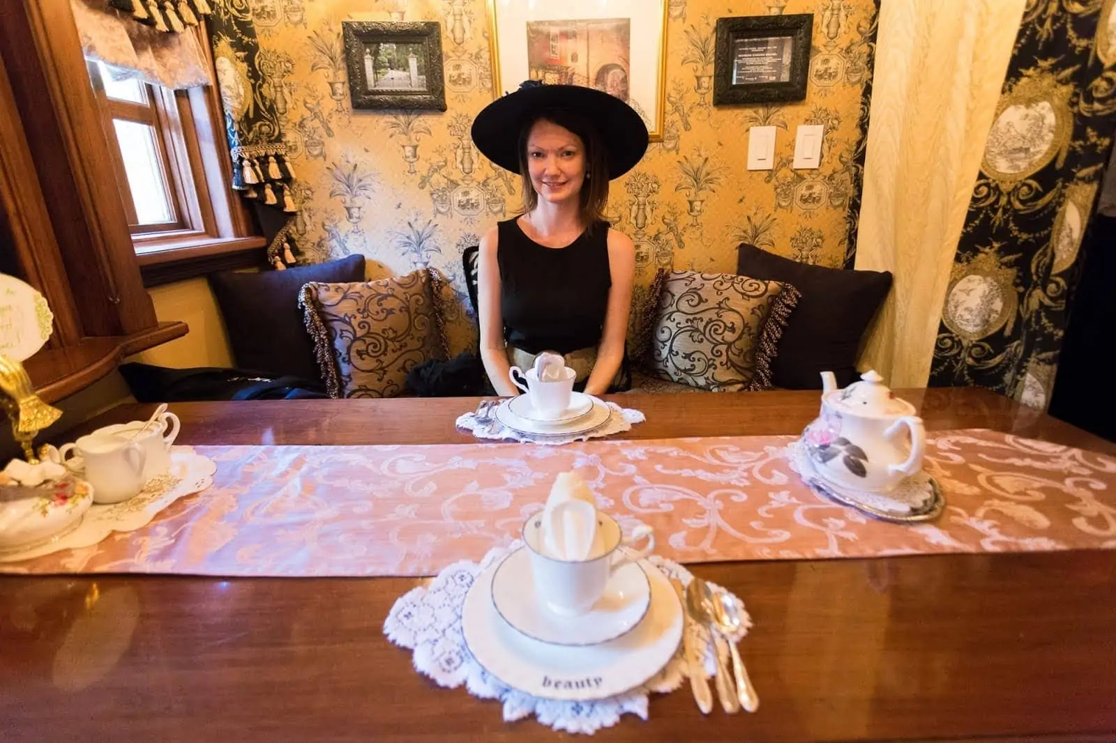 St James afternoon tea Albuquerque_by_Laurence Norah St James afternoon tea Albuquerque_by_Laurence Norah