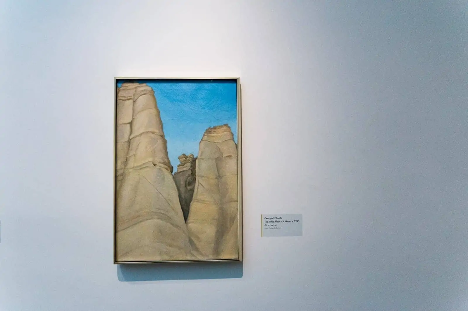 Georgia O%2527Keefe Museum Santa Fe New Mexico by Laurence Norah Things to do in Santa Fe New Mexico - Georgia O%2527Keefe Museum Santa Fe New Mexico by Laurence Norah