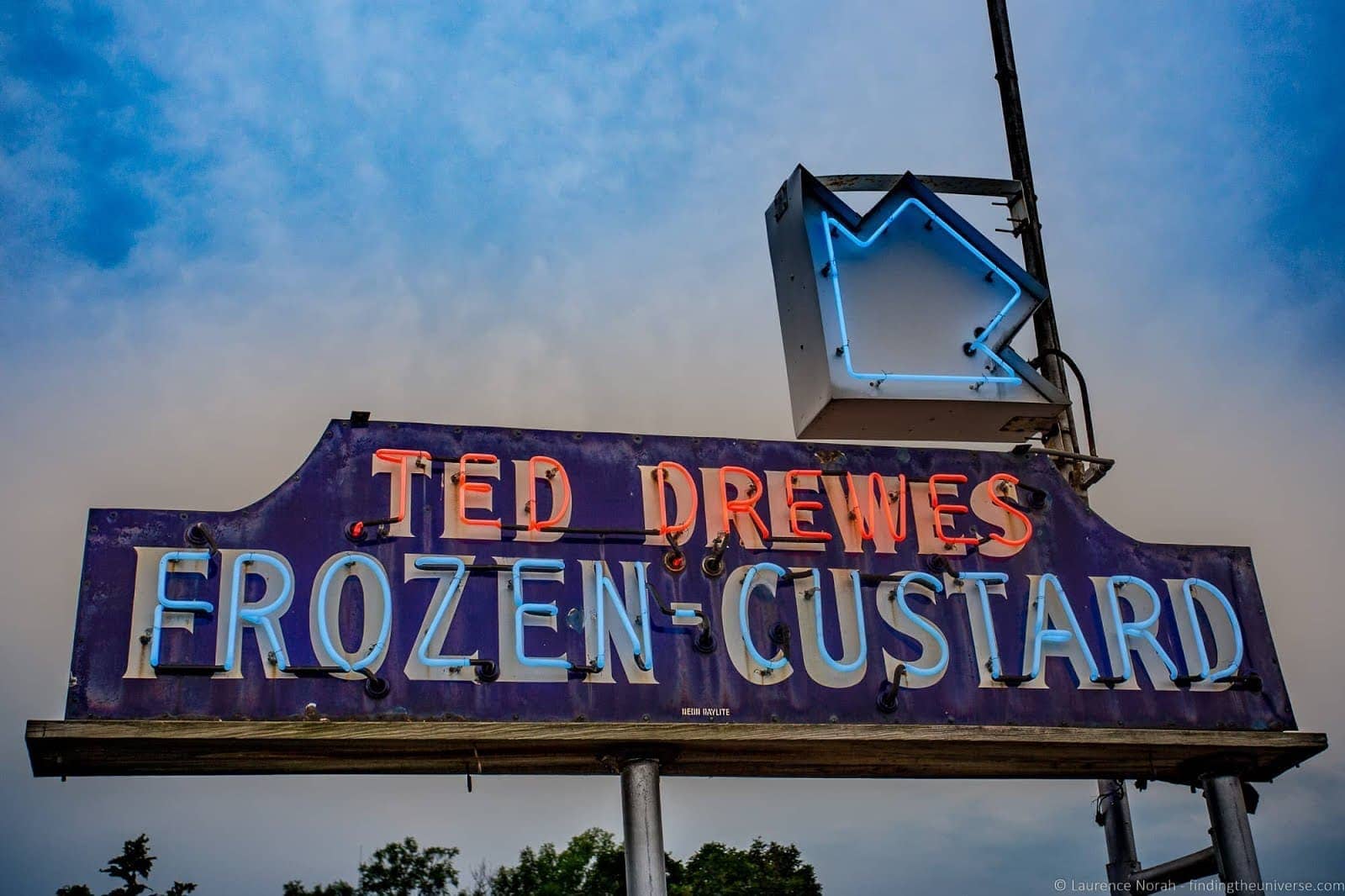 Route 66 Missouri - Ted Drewes Frozen custard_by_Laurence Norah