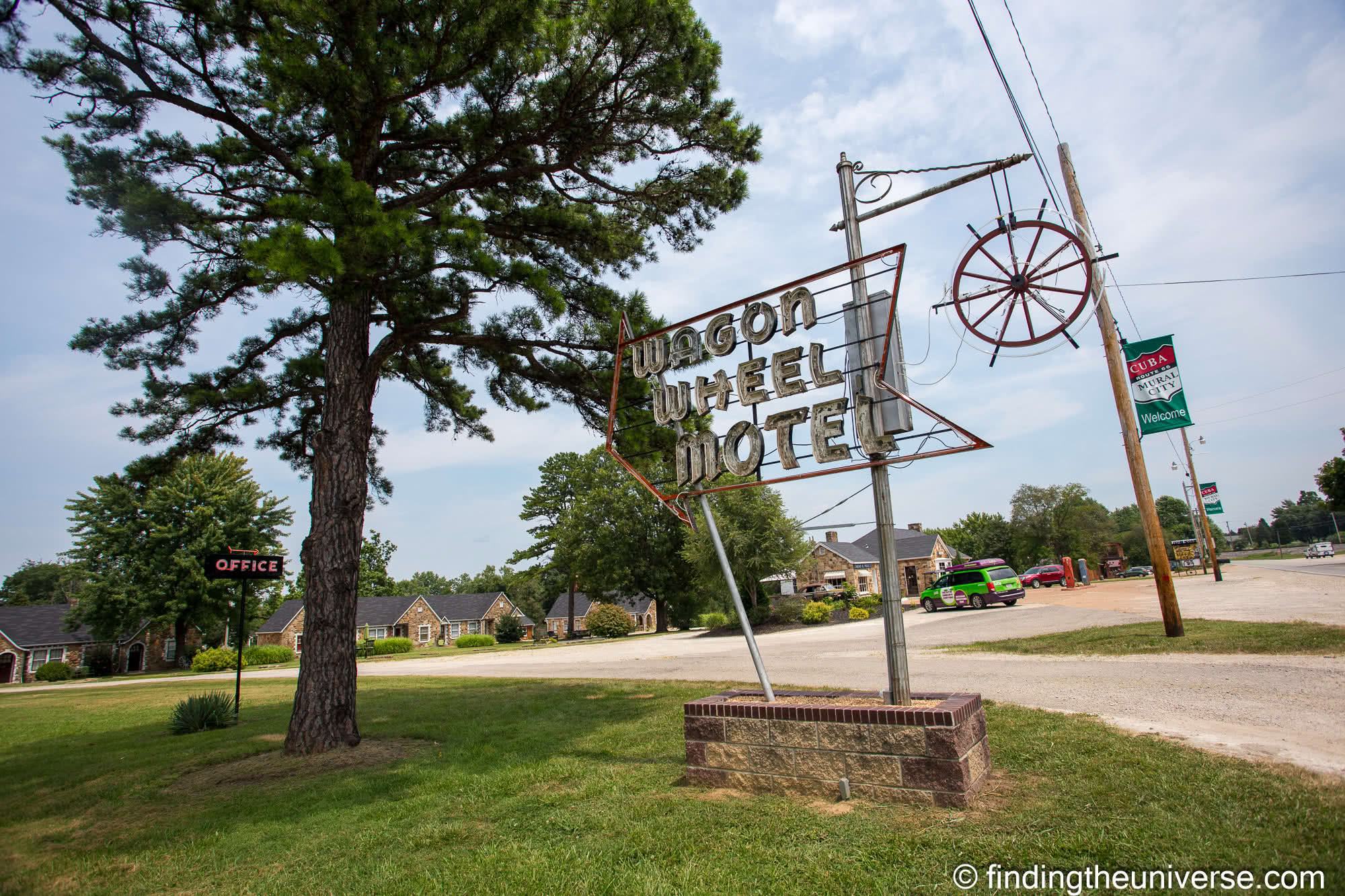 Wagon Wheel Motel Cuba Missouri by Laurence Norah