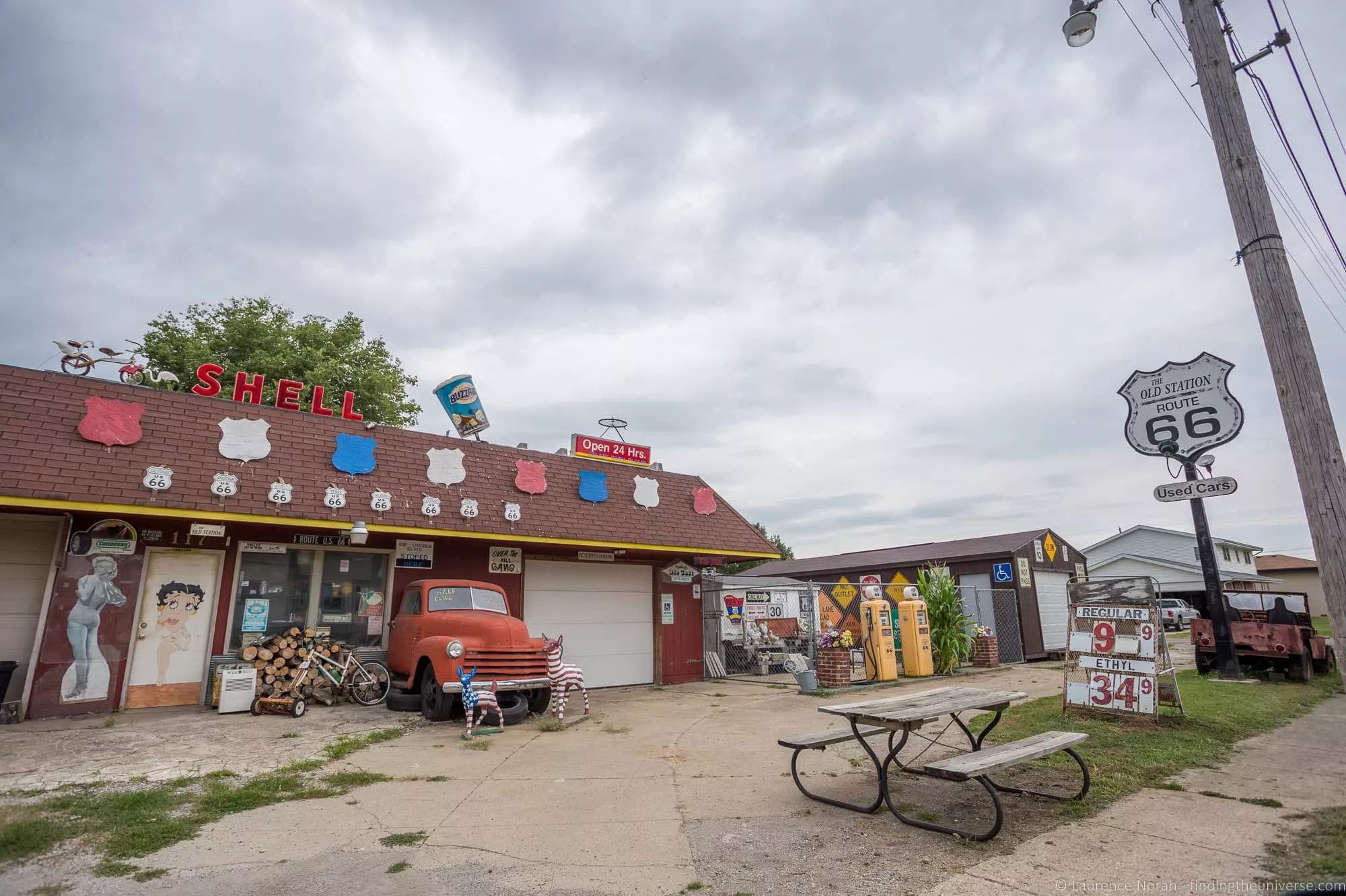 Old Route 66 station in Williamsville, Illinois