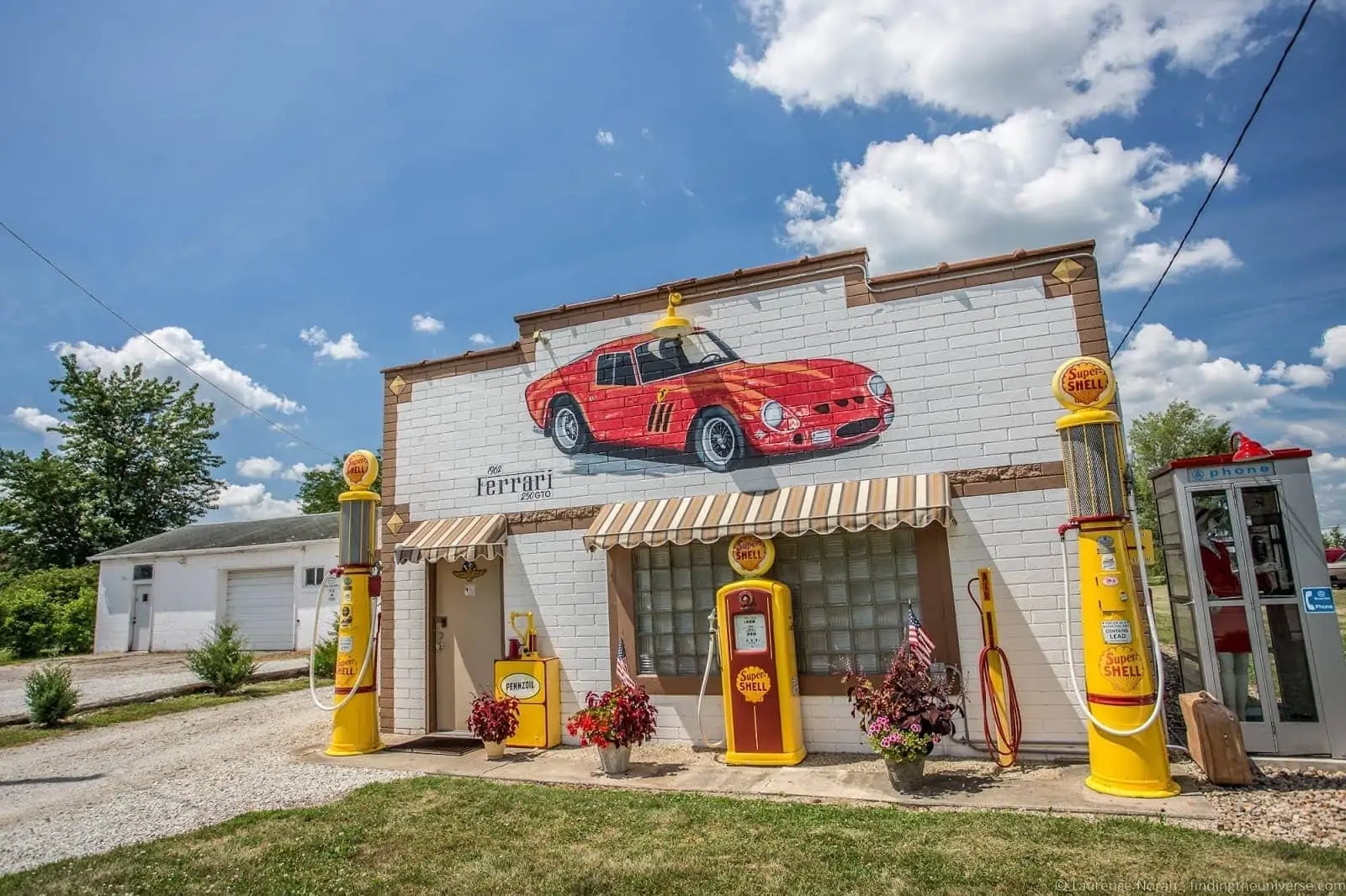 Ambler's Texaco gas station in Dwight on Route 66, Illinois