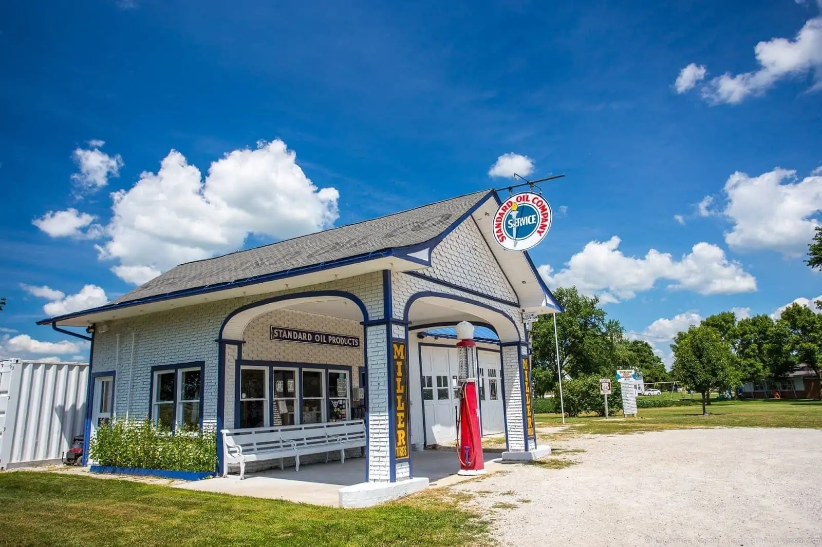 Standard Oil gas station in Odell on Route 66, Illinois