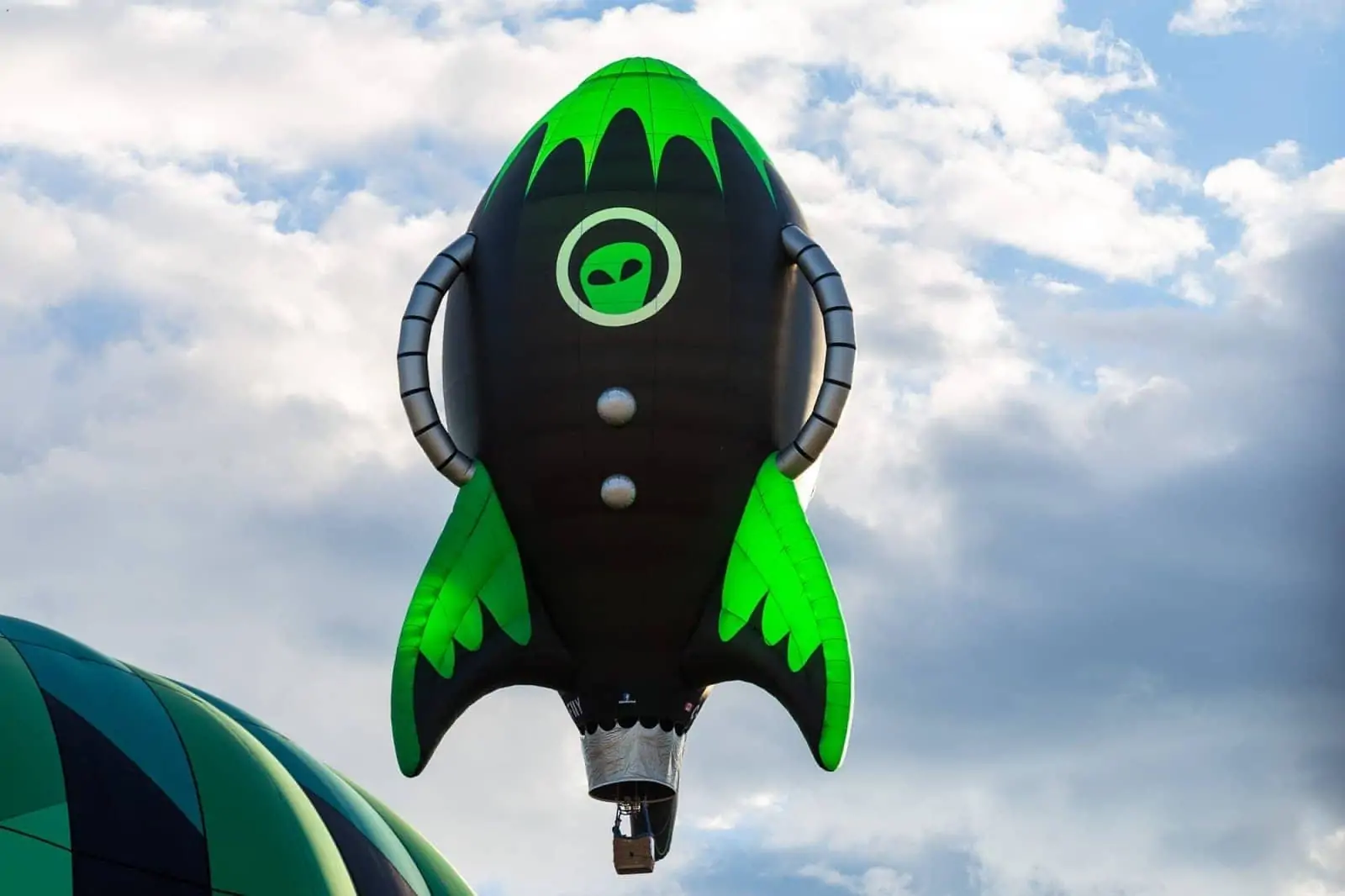 Spaceship balloon by Laurence Norah Spaceship balloon by Laurence Norah