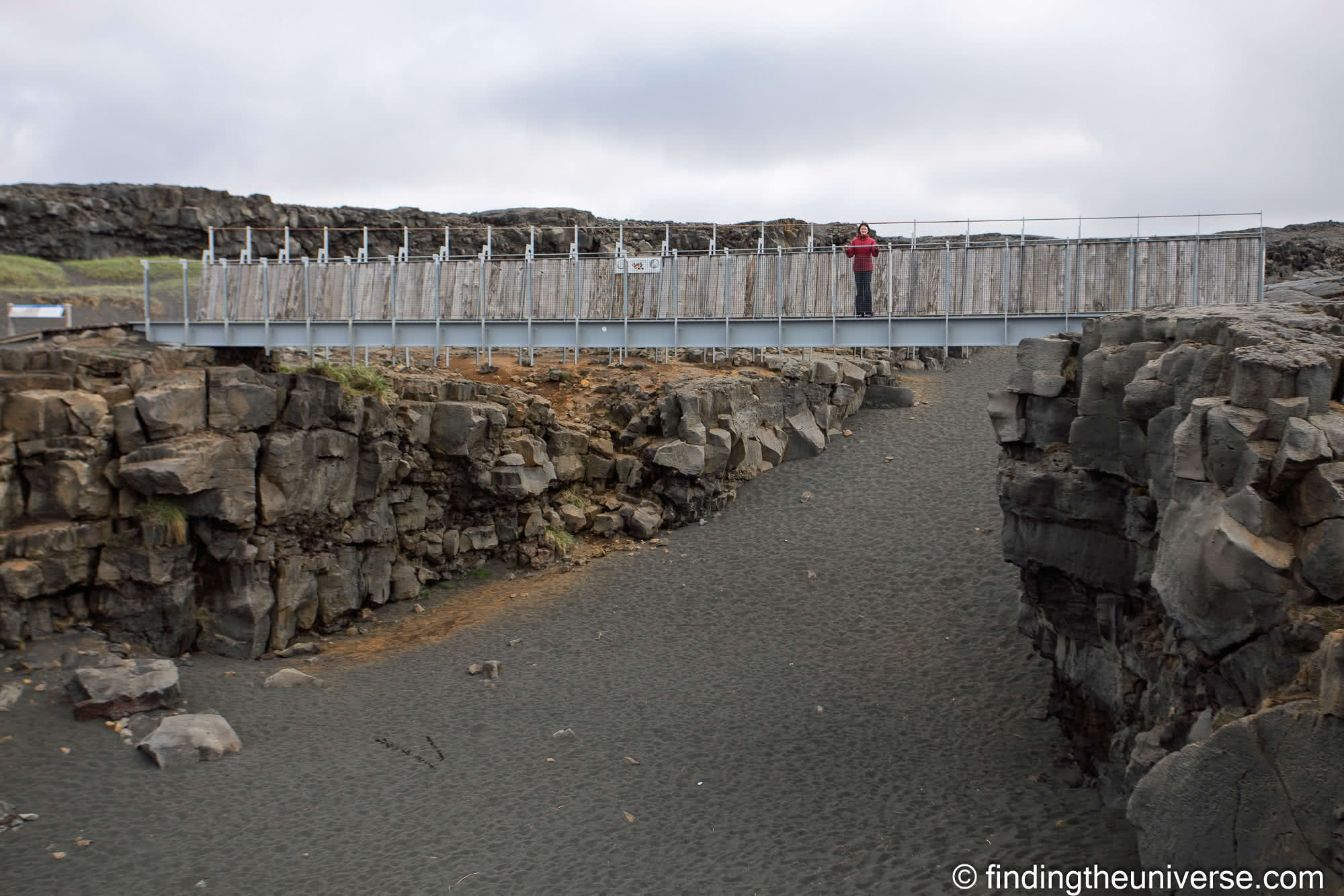 Bridge between continents by Laurence Norah