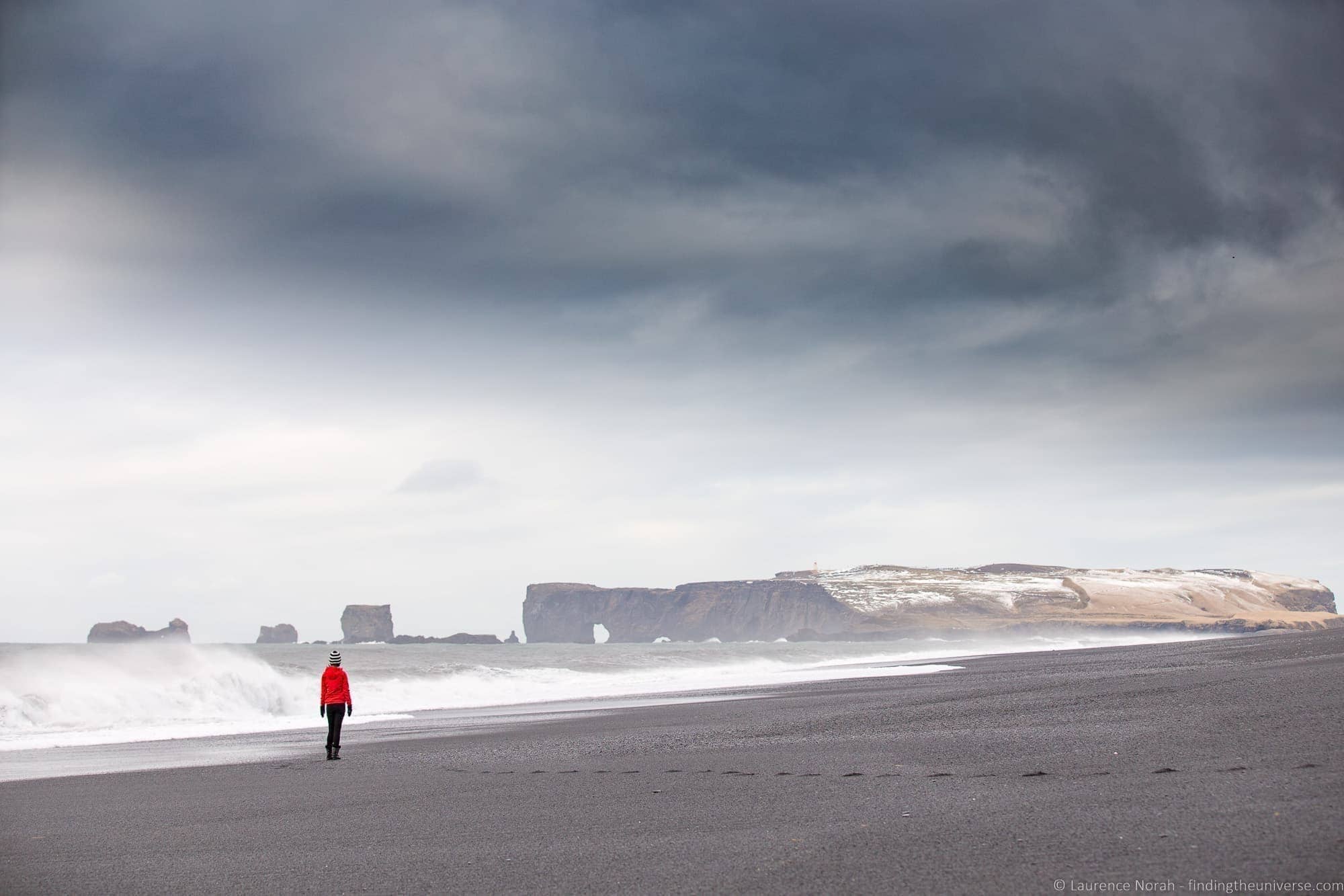 Reynisfjara Black Sand Beach_by_Laurence Norah-6