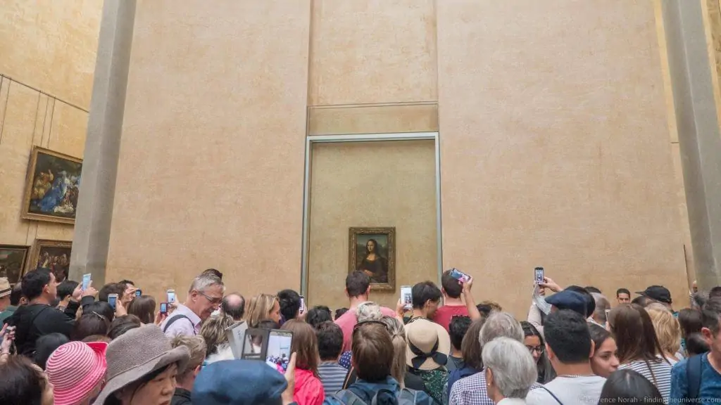 Mona Lisa at the Louvre