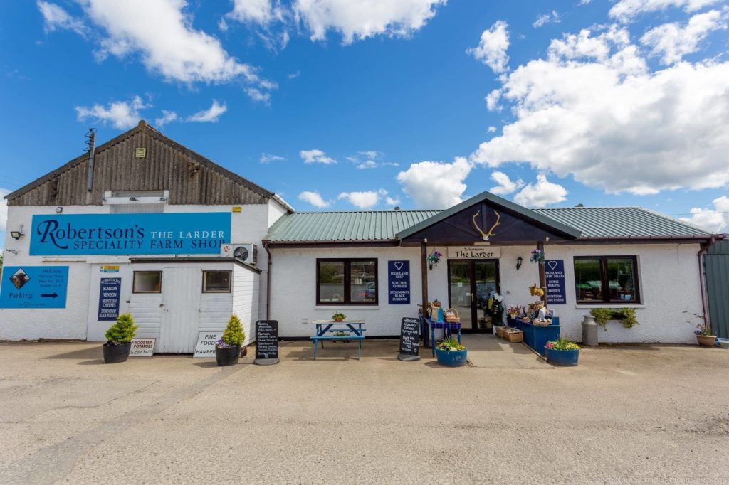 Robertsons the Larder Farm Shop