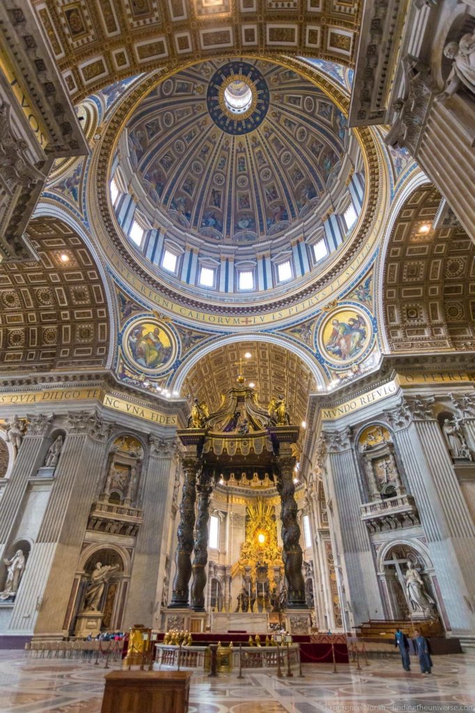 2 days in Rome - St Peters Basilica interior