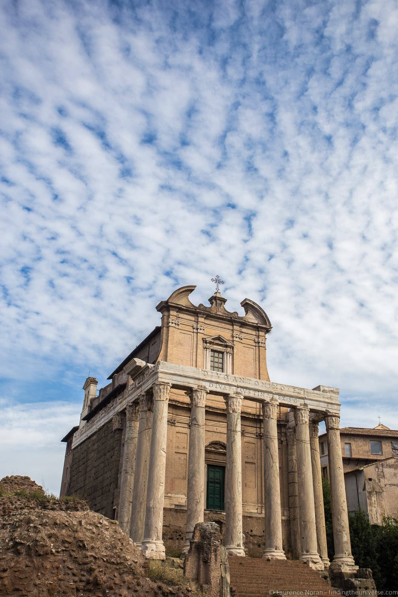 2 Days in Rome - Temple in Roman forum