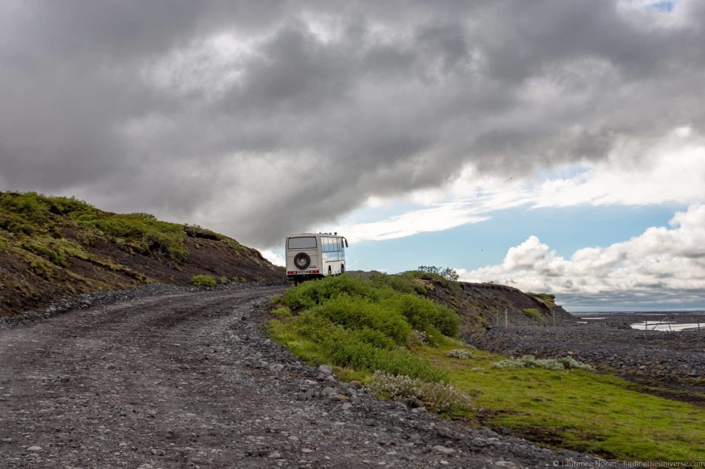 Coach Tour Iceland offroad