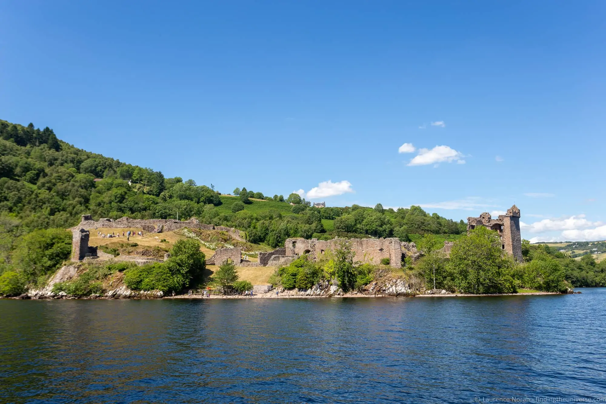 Day trips from Aberdeen: Urquhart Castle from Loch Ness