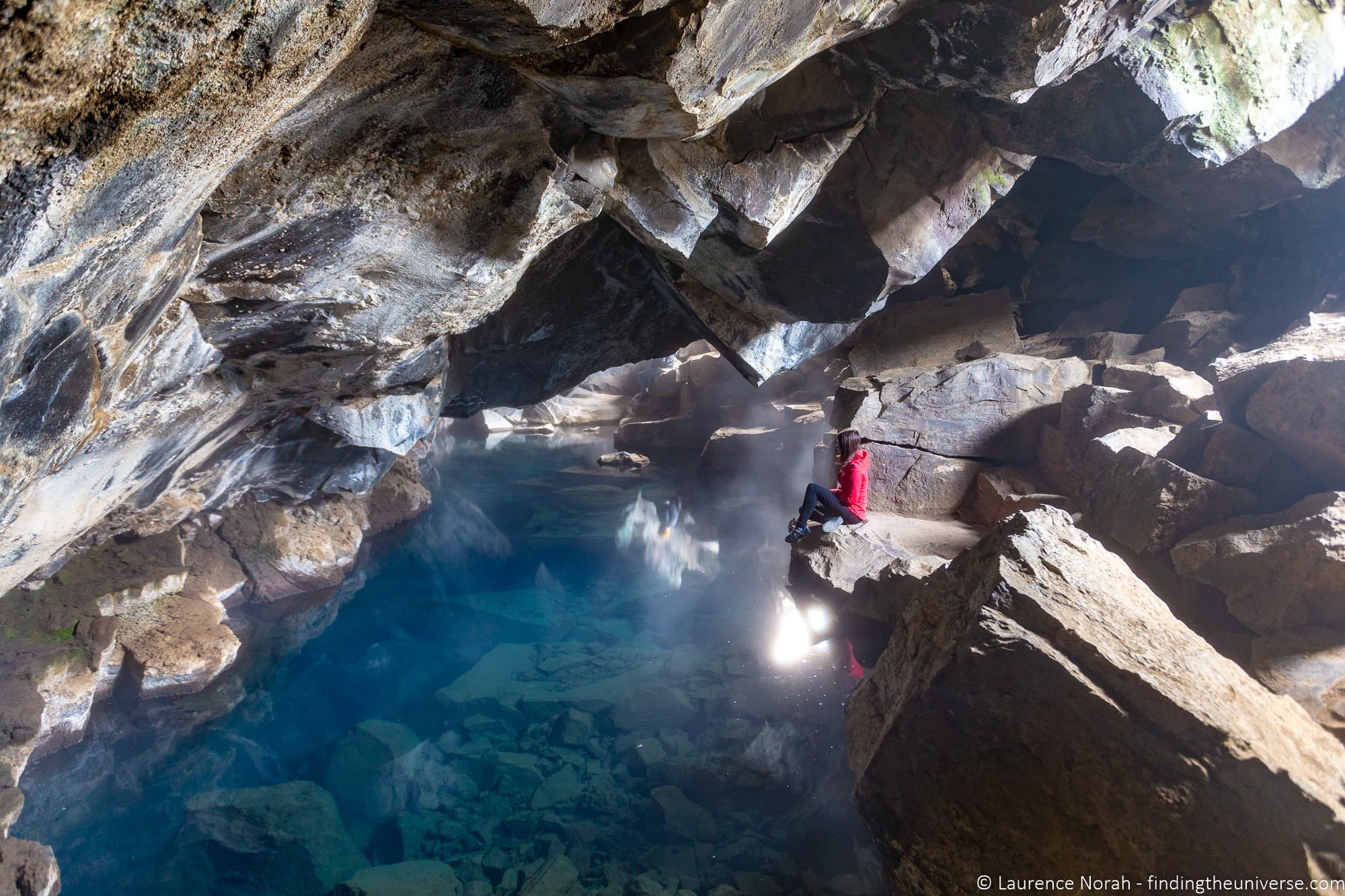 Game of thrones cave Iceland - Grjótagjá