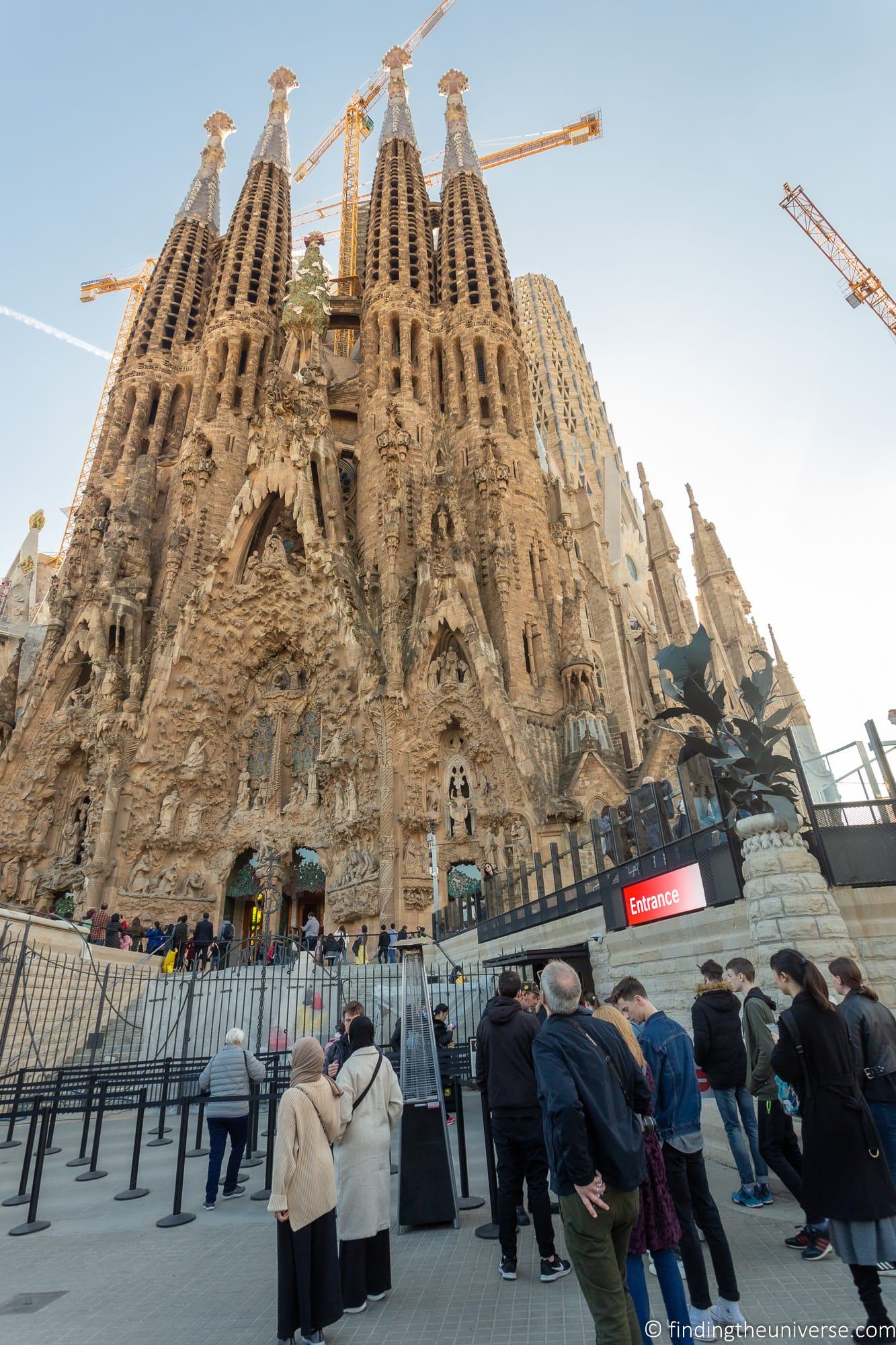 sagrada familia free visit