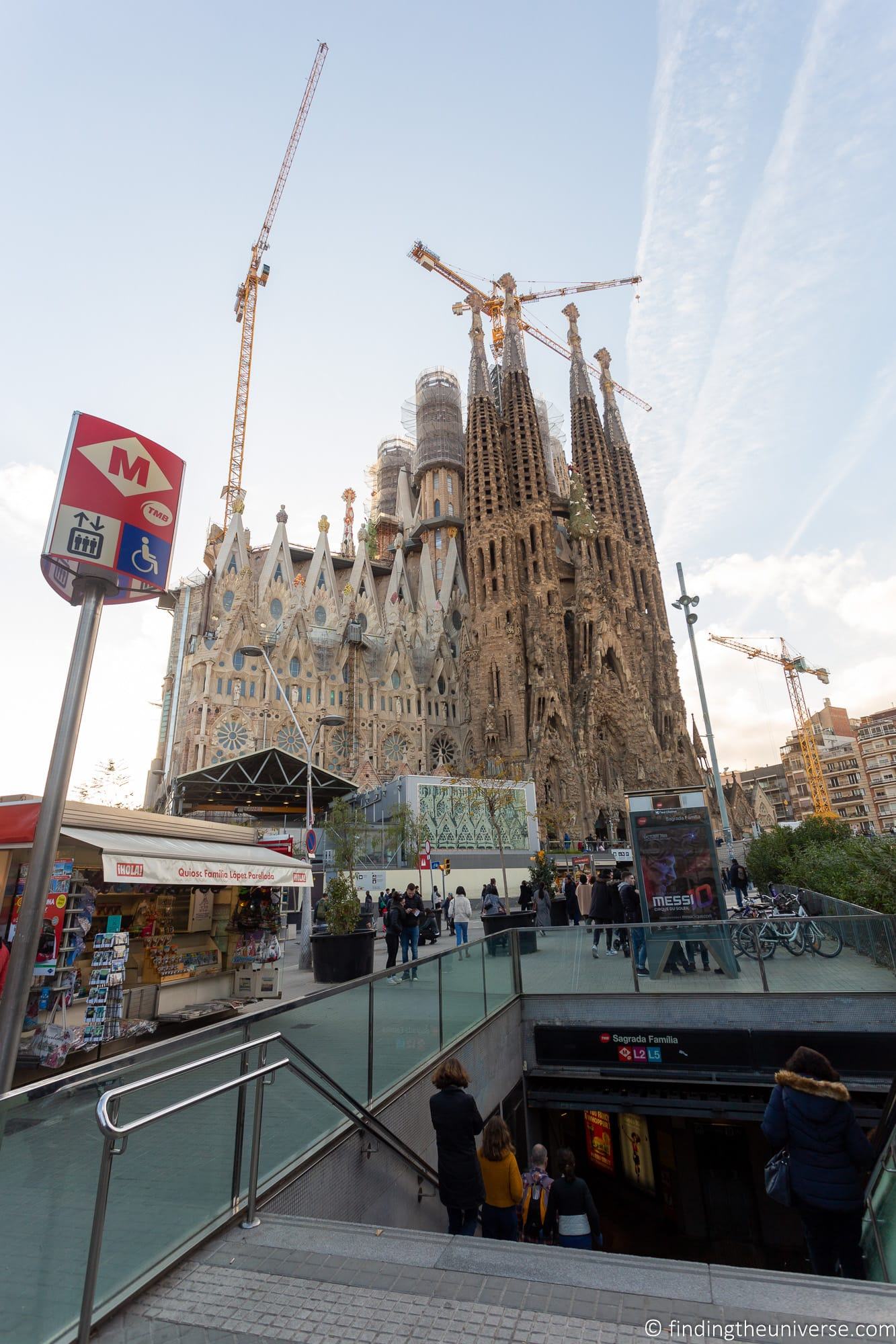 Sagrada Familia Metro Stop