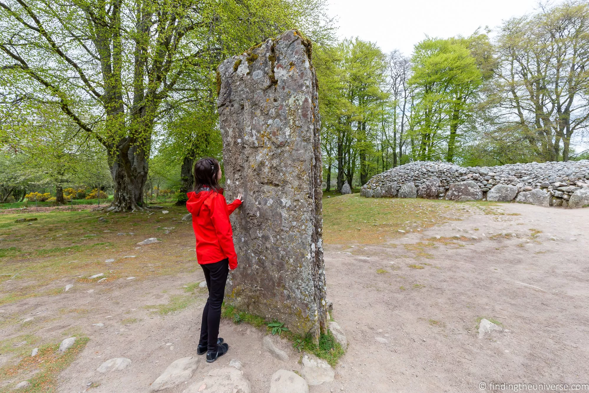 Clava Cairns standing stone outlander