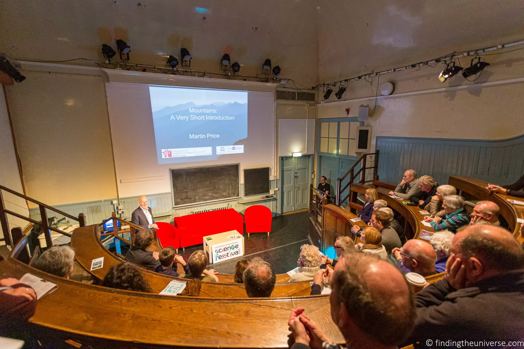 Outlander Filming Location – Anatomy Lecture hall summerhall