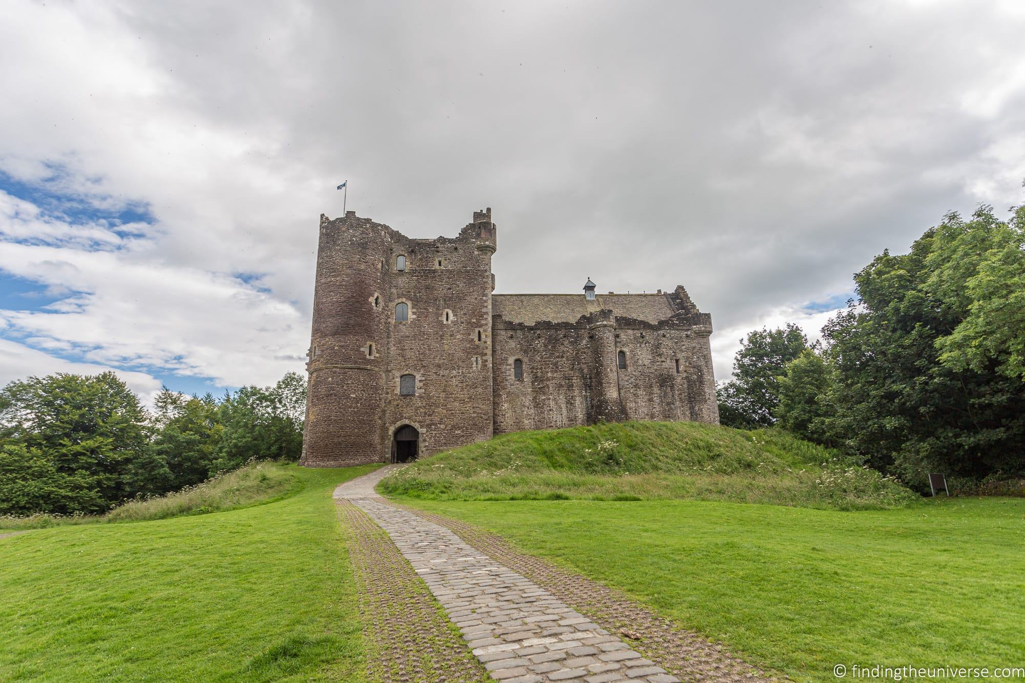 Outlander Filming Location - Doune castle